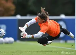 澳大利亚球员加盟国内豪门，备战亚冠季前赛