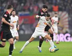 莱比锡红牛胜多特蒙德，实力碾压对手(莱比锡红牛队员名单)