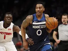 关于灰熊主教练泰勒森宣布因个人原因缺席比赛的信息 关于灰熊主教练泰勒森宣布因个人原因缺席比赛的信息