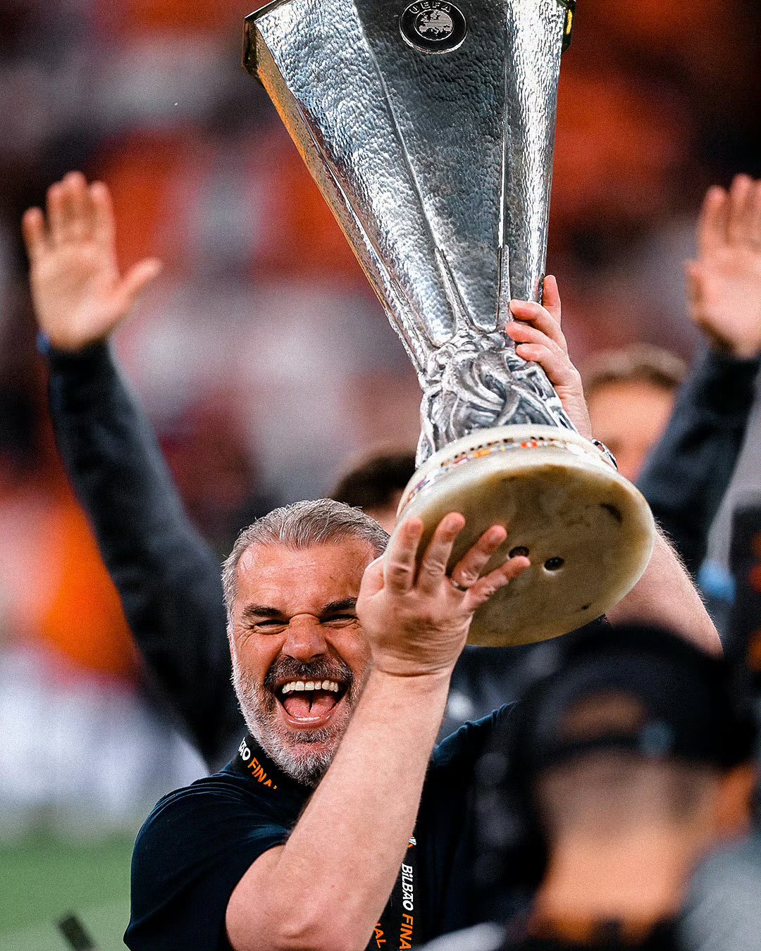 关于阿贾克斯狂胜皇马,演绎欧冠传奇的信息 关于阿贾克斯狂胜皇马,演绎欧冠传奇的信息